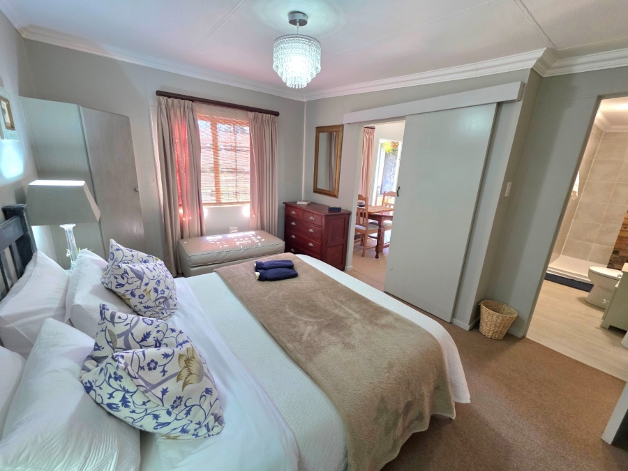 5 Bedroom Property for Sale in Clarens Free State